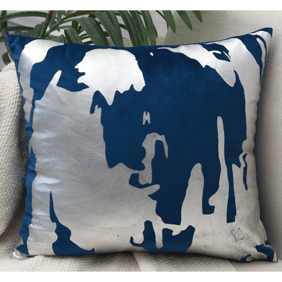 Dekorativer Kissenbezug Marineblau und Silberfolie 22" X 22"
