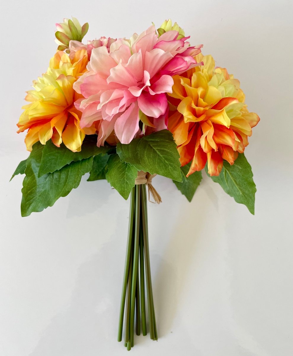Künstlicher Seidenblumenstrauß 9 Köpfe
