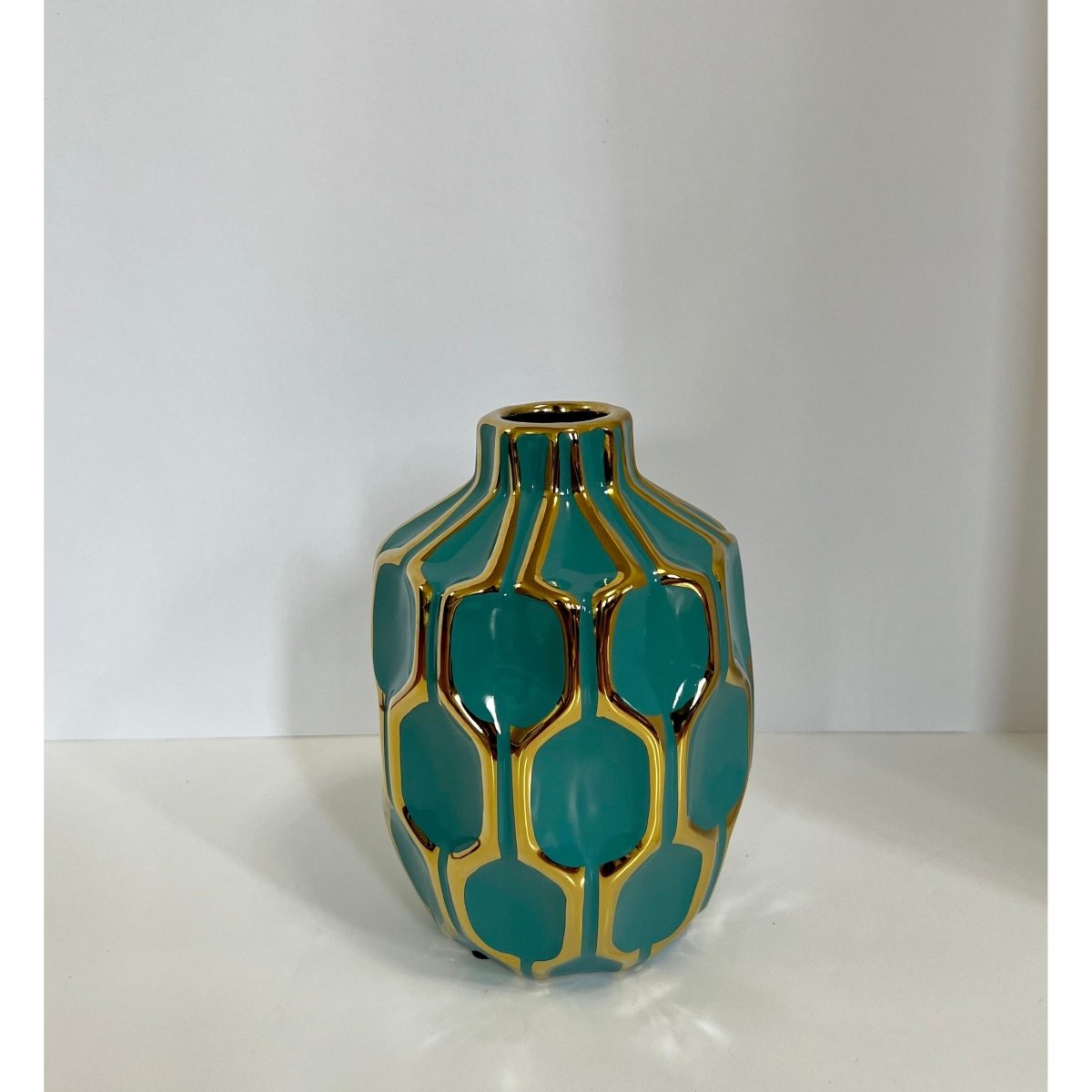 Keramische Dekorative Vase mit Goldakzenten