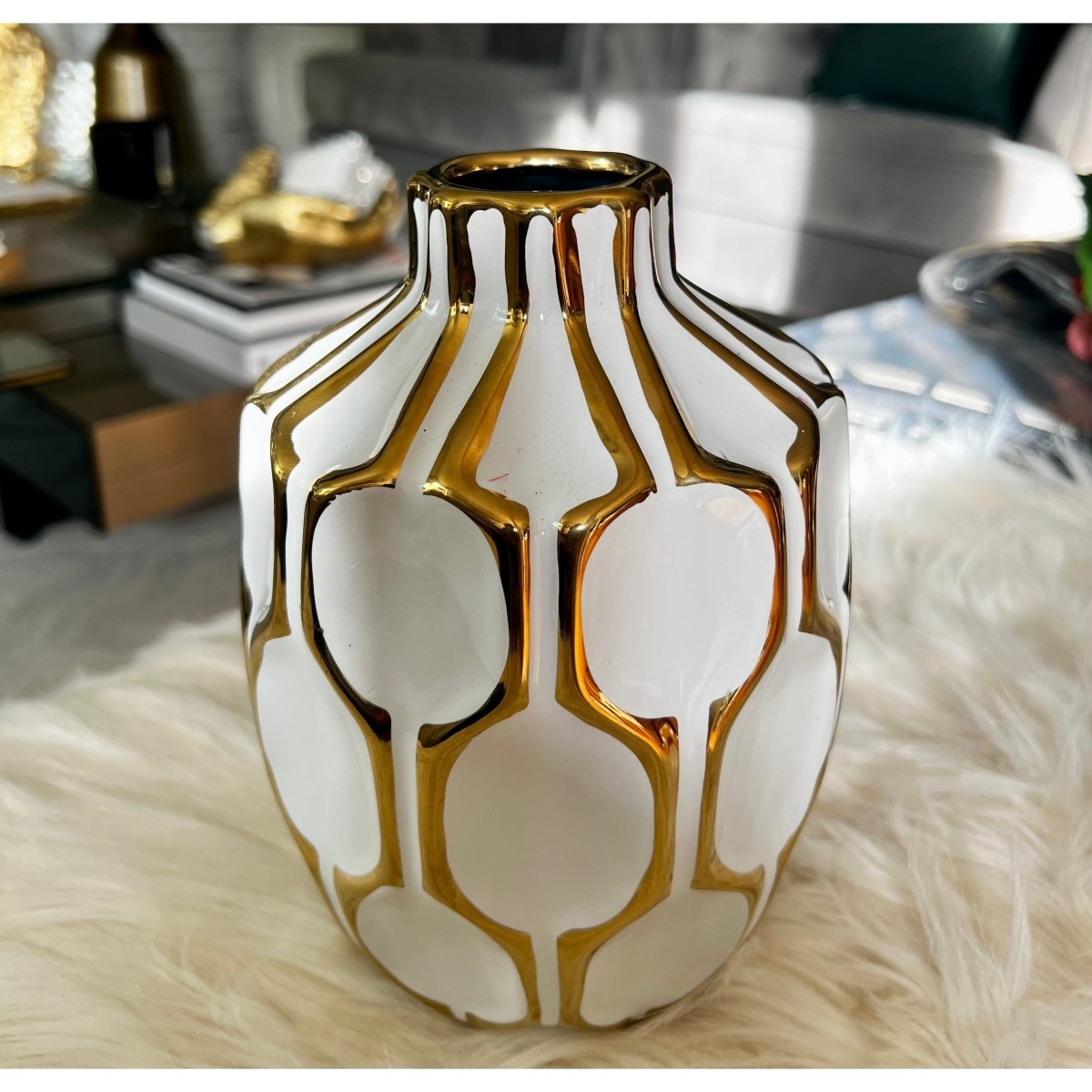 Keramische Dekorative Vase mit Goldakzenten