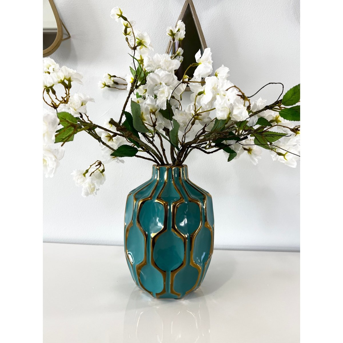 Keramische Dekorative Vase mit Goldakzenten