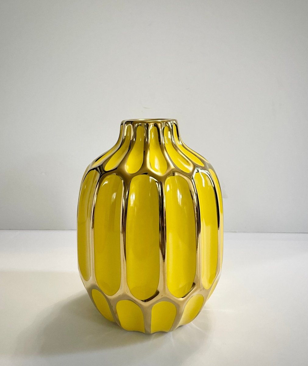 Keramische Dekorative Vase mit Goldakzenten