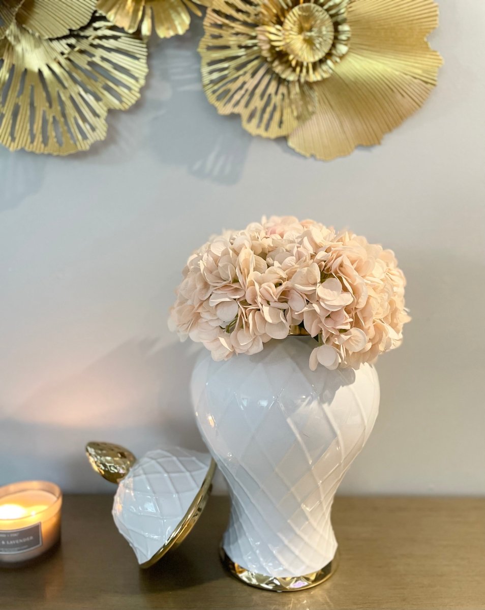 Keramische Ingwer-Topf-Vase mit Diamantmuster und goldenen Details