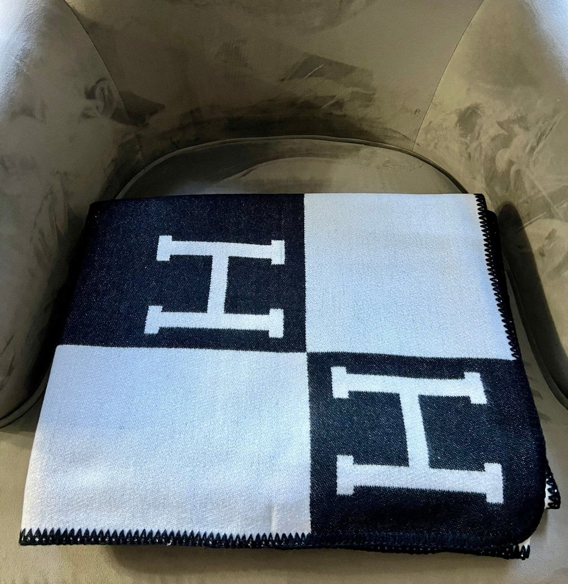Hochwertige H-Wolldecke Weich Warm Luxuriöse Cashmere-Decke H Beidseitig Dick Gestrickte Decke
