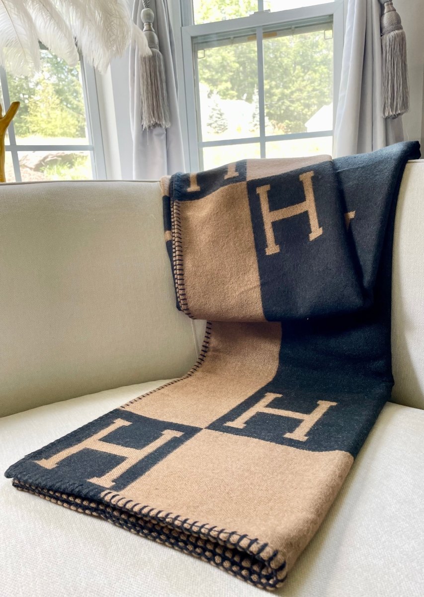 Hochwertige H-Wolldecke Weich Warm Luxuriöse Cashmere-Decke H Beidseitig Dick Gestrickte Decke