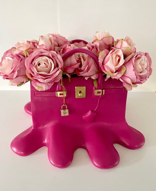 Luxus Designer Inspiriertes Schmelzharz Blumenvasen-Handtaschen-Form - Wohnkultur Handgefertigt von Designed By The Boss