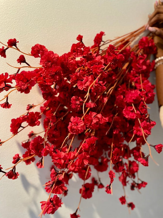 Rote Kirschblütenstiele (Packung mit 3 Stielen), Hochwertige Seiden-Kunstblume, DIY Flora, Hochzeits-/Hausdekoration, Geschenke, Wohnkultur von DesignedBy The Boss