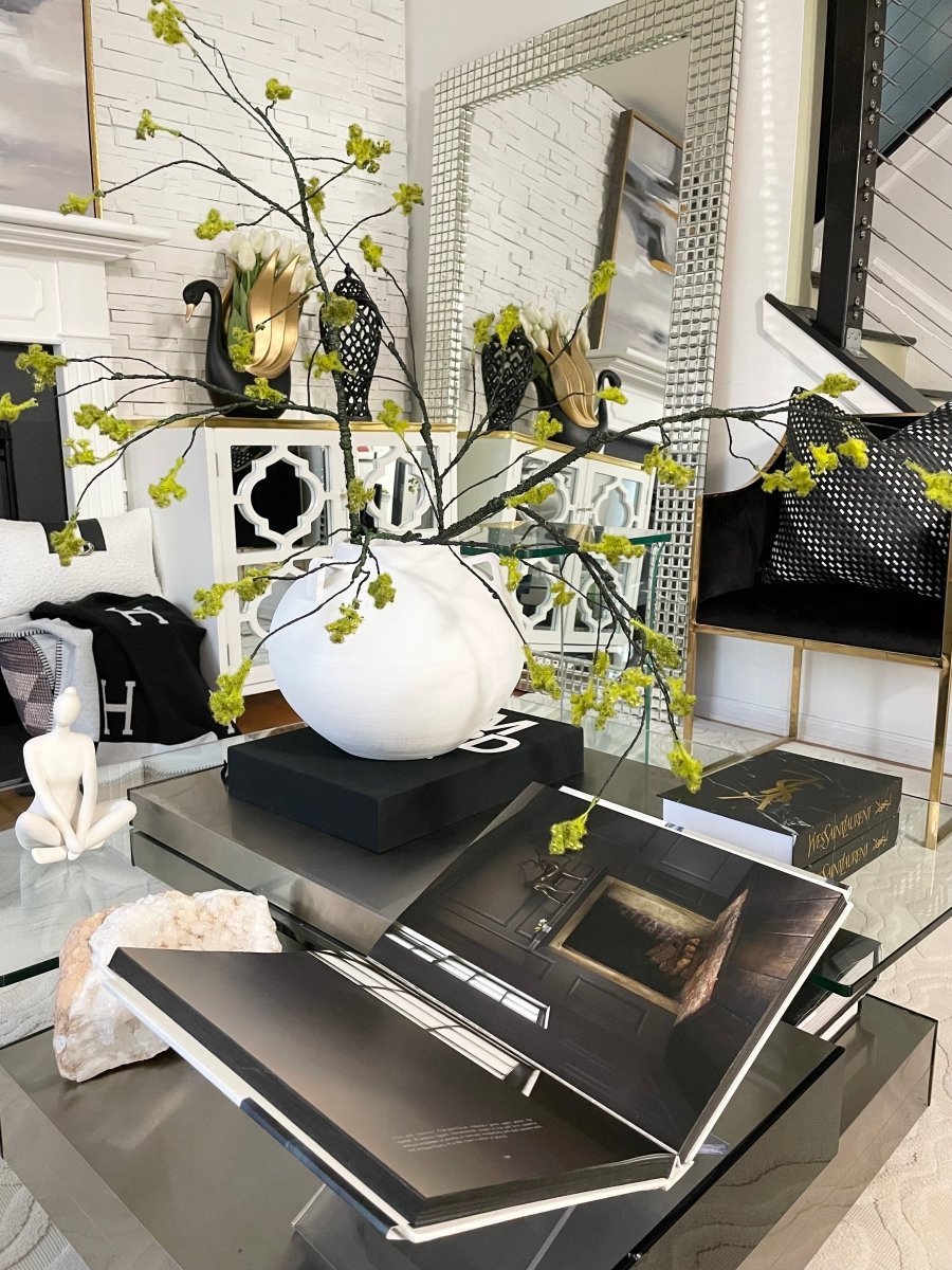 X-Large 3 Griffe Weiß Handgefertigte Terrakotta Vase